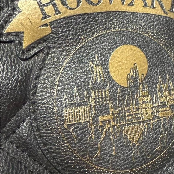Hogwarts Black Quilted Women's Backpack - Picture 2 of 8